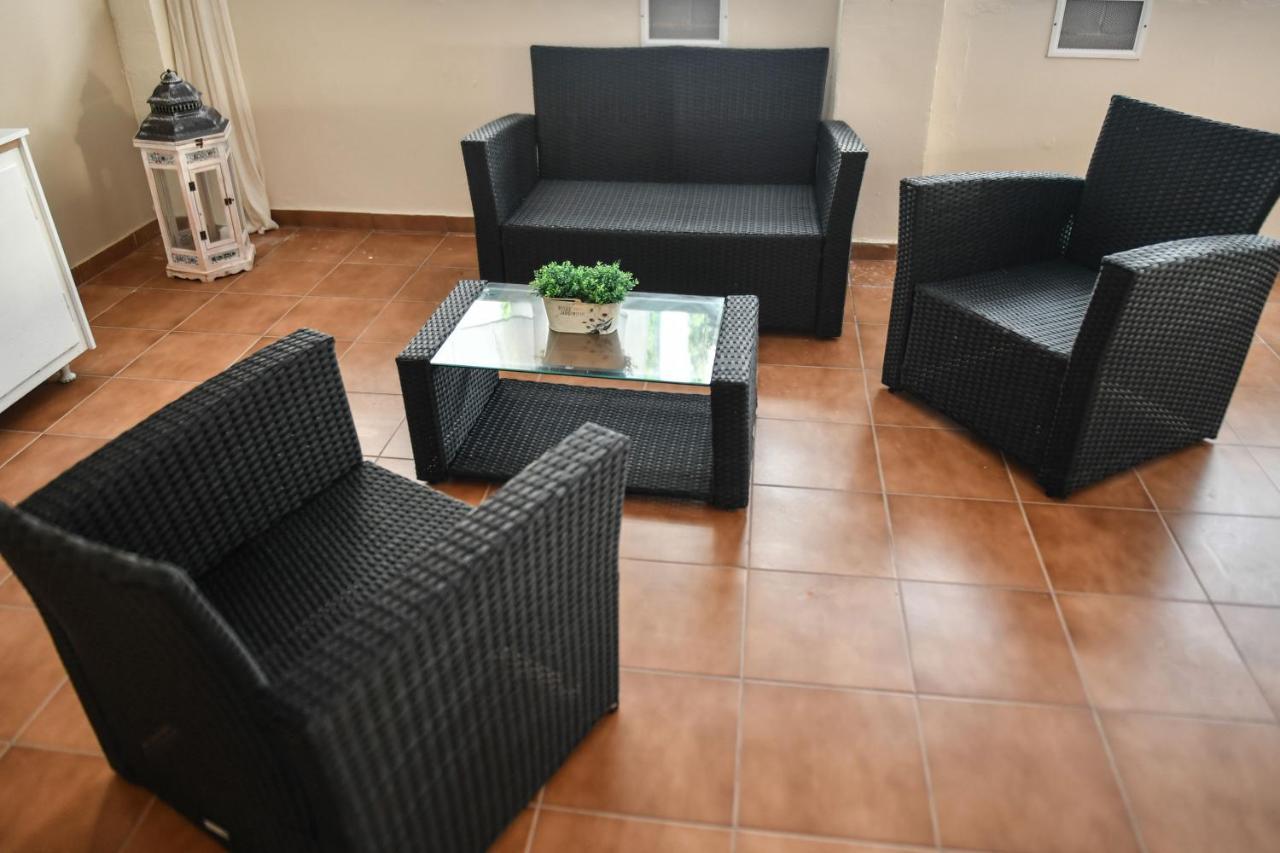 Lida Apartments Каламата Экстерьер фото